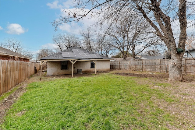 view of yard featuring cooling unit