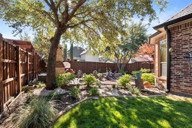 view of yard with a patio