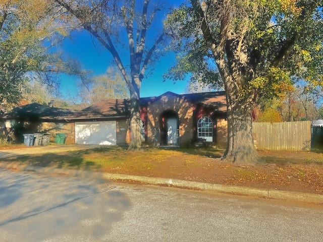 view of front facade with a garage