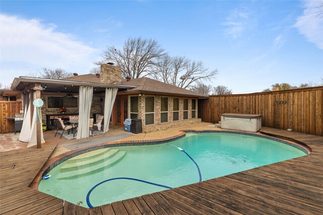 property entrance with a patio area