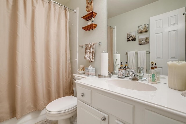 full bathroom with toilet, vanity, and shower / tub combo with curtain