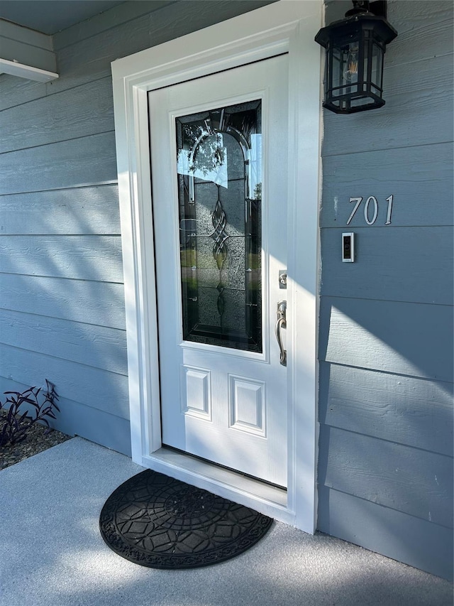 view of entrance to property