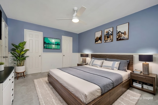 bedroom featuring ceiling fan