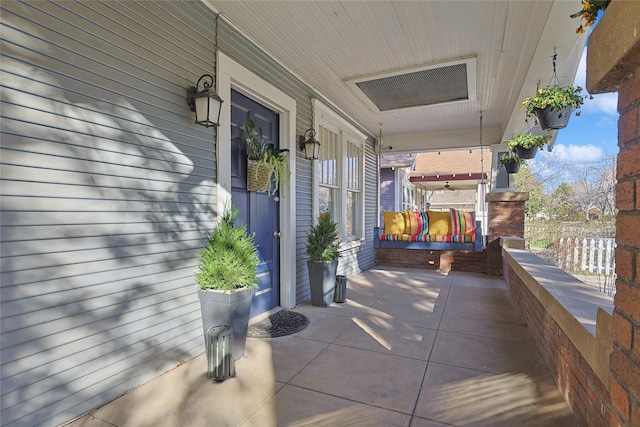 view of patio / terrace with covered porch