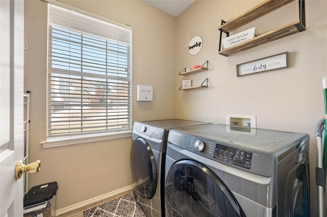 bathroom featuring tiled shower, ceiling fan, and vanity