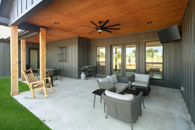 view of patio / terrace featuring an outdoor hangout area and ceiling fan