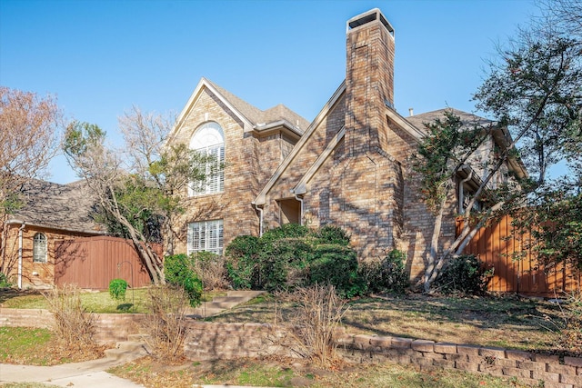 view of front of house