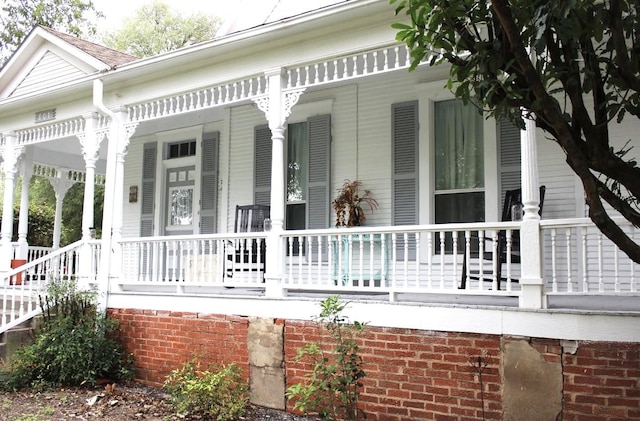 exterior space featuring a porch