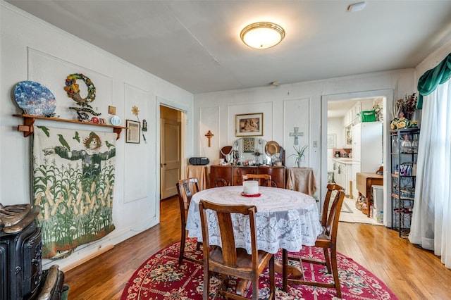 dining area featuring light hardwood / wood-style floors