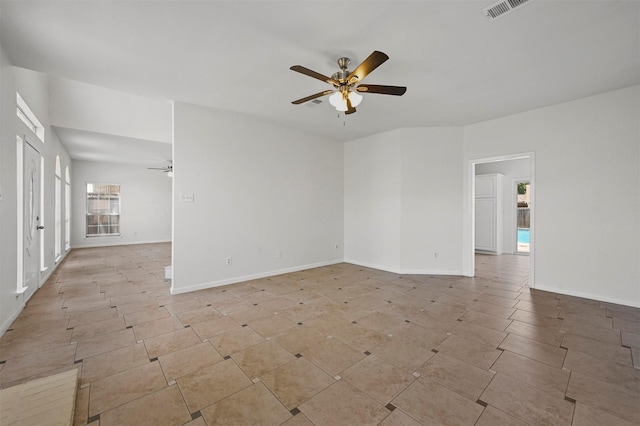 empty room featuring ceiling fan