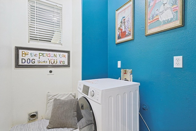 laundry room featuring washer / dryer