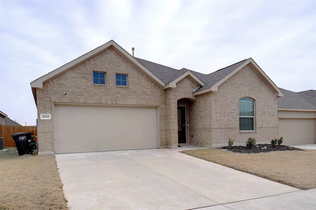 view of front of house featuring a garage