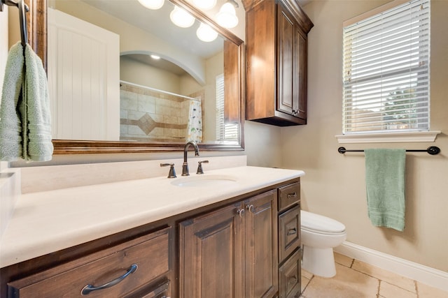 full bath featuring baseboards, toilet, curtained shower, tile patterned flooring, and vanity