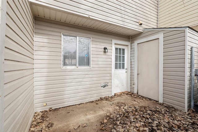 view of entrance to property