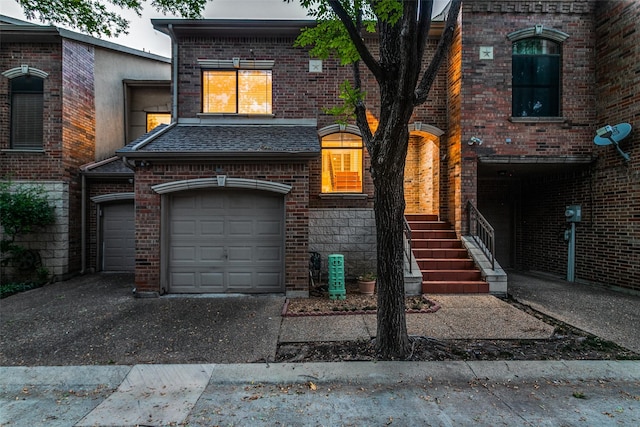 view of front of house with a garage