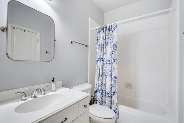 full bathroom featuring toilet, vanity, and shower / bath combo