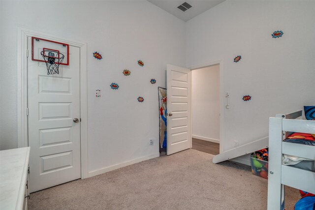 bedroom featuring carpet floors