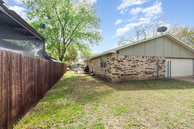 7221 Chinaberry Rd, Dallas, TX 75249 - view of property exterior featuring brick siding