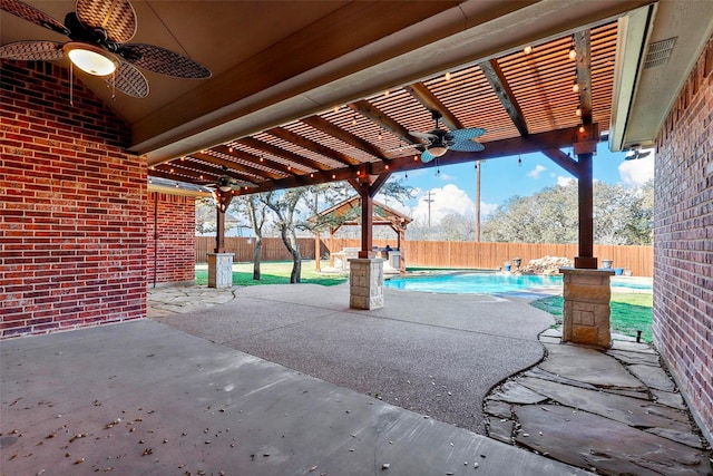 view of patio featuring pool water feature, a fenced in pool, a pergola, and ceiling fan