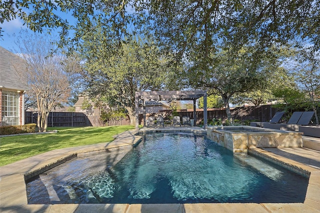 view of swimming pool featuring an in ground hot tub, a lawn, and a pergola