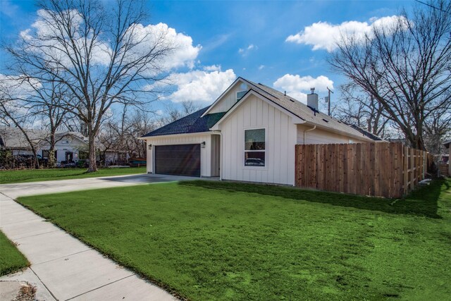 rear view of property with a patio area, ceiling fan, and a lawn