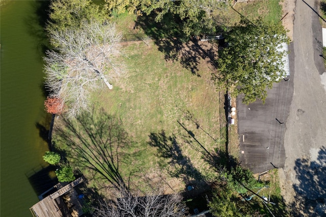195 Lake Creek Dr, Mabank, TX 75156