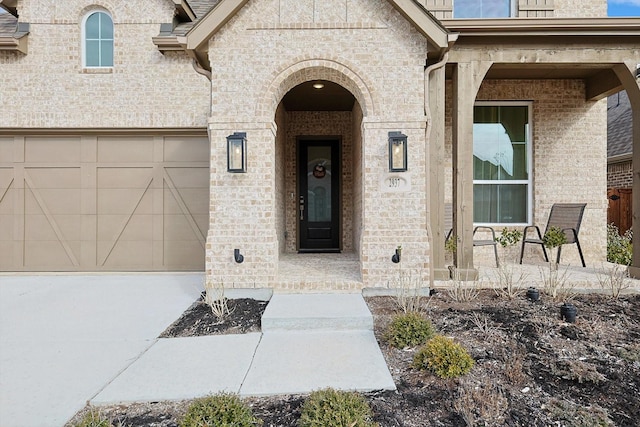 property entrance featuring a garage