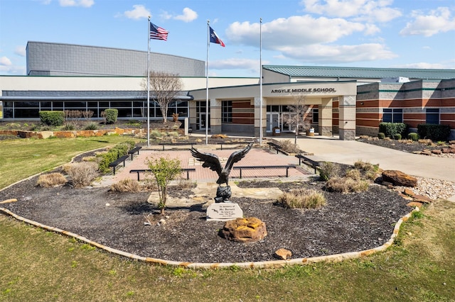 view of building exterior