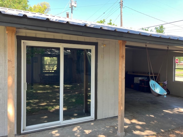 view of property entrance