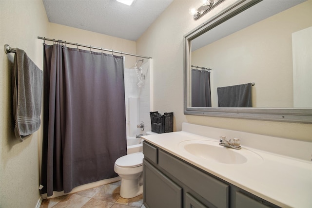 full bathroom featuring vanity, shower / bathtub combination with curtain, a textured ceiling, and toilet