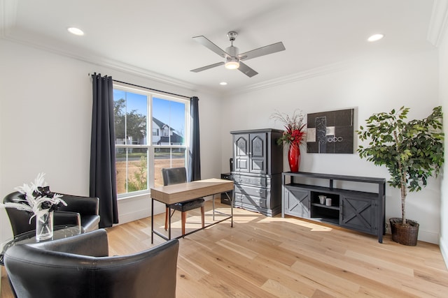 office with recessed lighting, light wood-style floors, crown molding, and a ceiling fan
