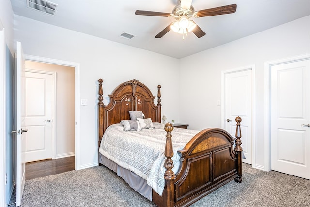 carpeted bedroom featuring ceiling fan