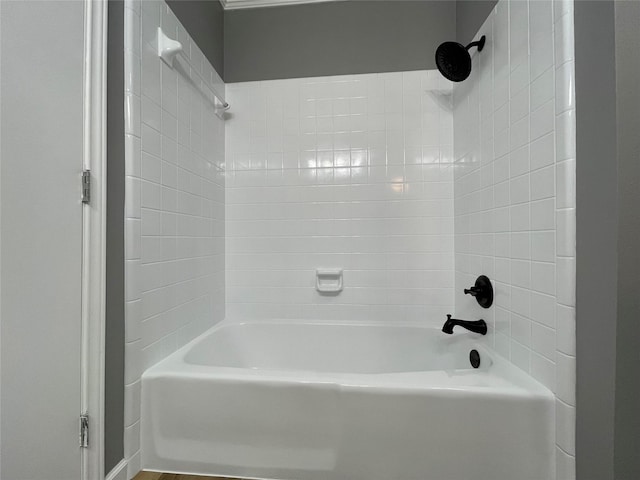 bathroom with shower / tub combination