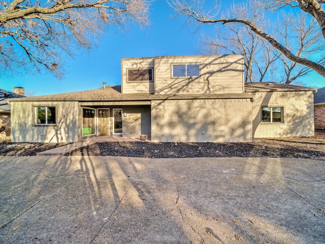 view of front of house