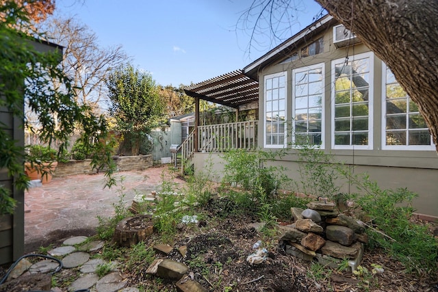 view of yard featuring a patio area and a pergola