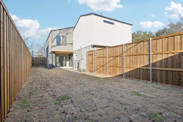 view of back of property