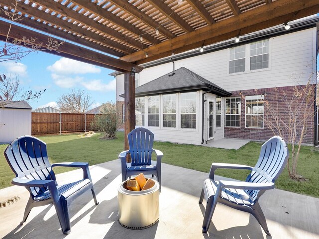 view of front of home featuring a garage and a front lawn