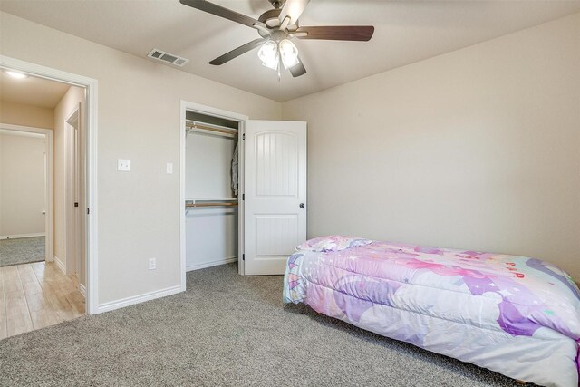 bedroom featuring carpet flooring and ceiling fan