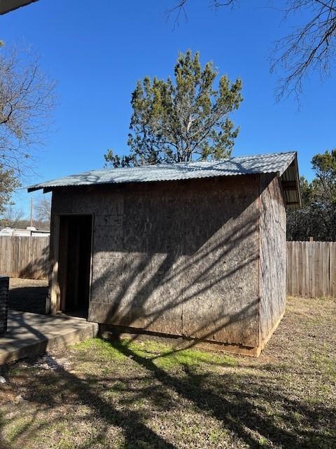 view of outdoor structure