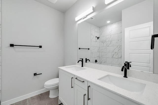 3842-3844 Clovis St, Midlothian, TX 76065 - kitchen with stainless steel appliances, dark countertops, a chandelier, white cabinetry, and decorative backsplash