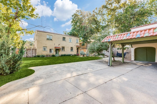 exterior space with a front yard