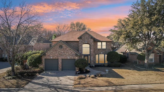 view of front of house featuring a garage