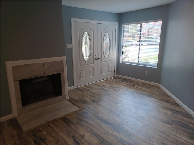 entryway featuring dark wood-type flooring