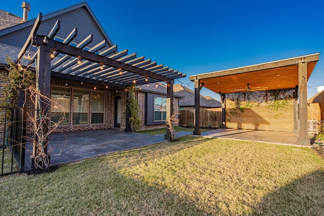 view of yard featuring a pergola and a patio area