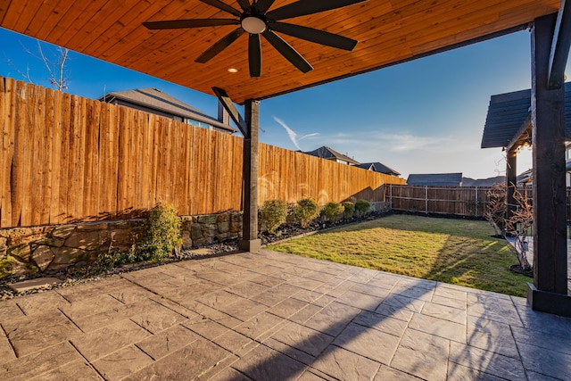 view of patio with ceiling fan