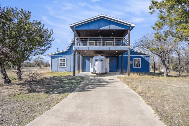 view of front of home