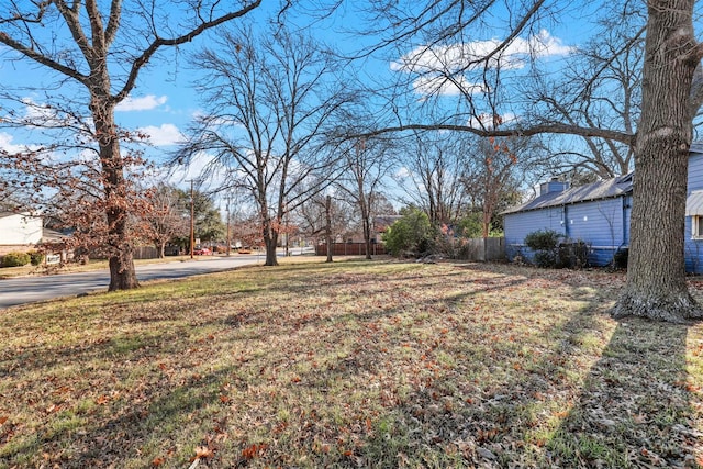 Listing photo 3 for 431 N Pecan St, Arlington TX 76011