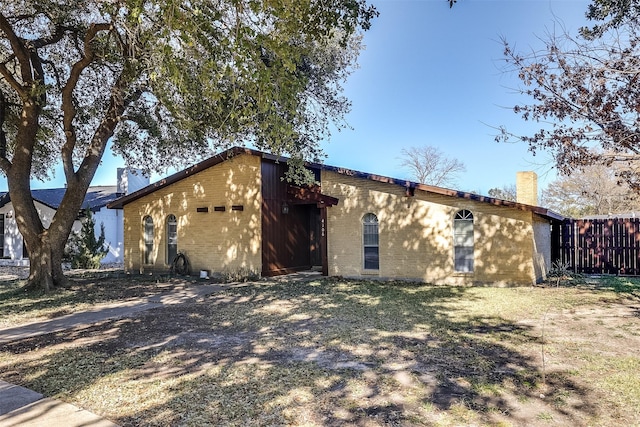 view of front of home