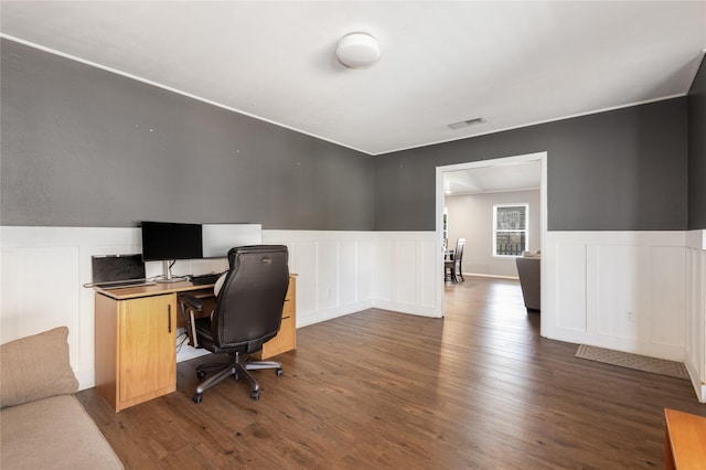 office space with dark hardwood / wood-style floors