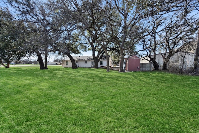 207 Granbury Ct, Granbury, TX 76049 - view of green lawn